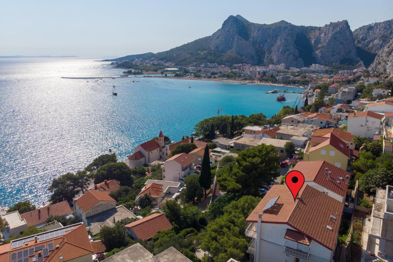 Apartments Adisa Omiš Eksteriør billede