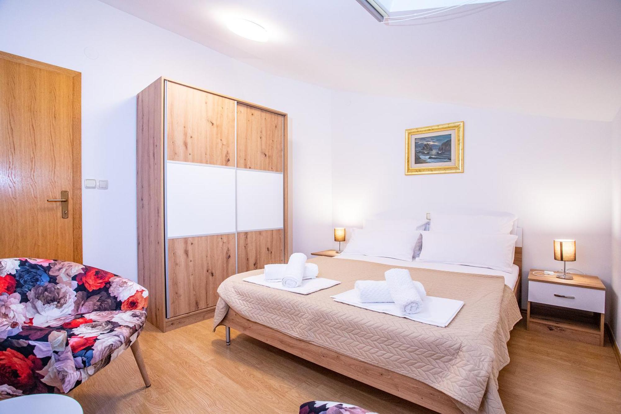 Apartments Adisa Omiš Eksteriør billede